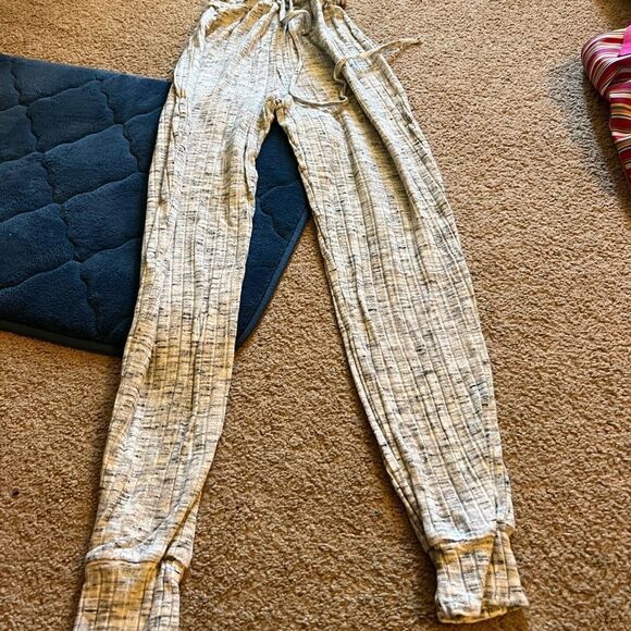 ASOS size 2 pants - Picture 3 of 7